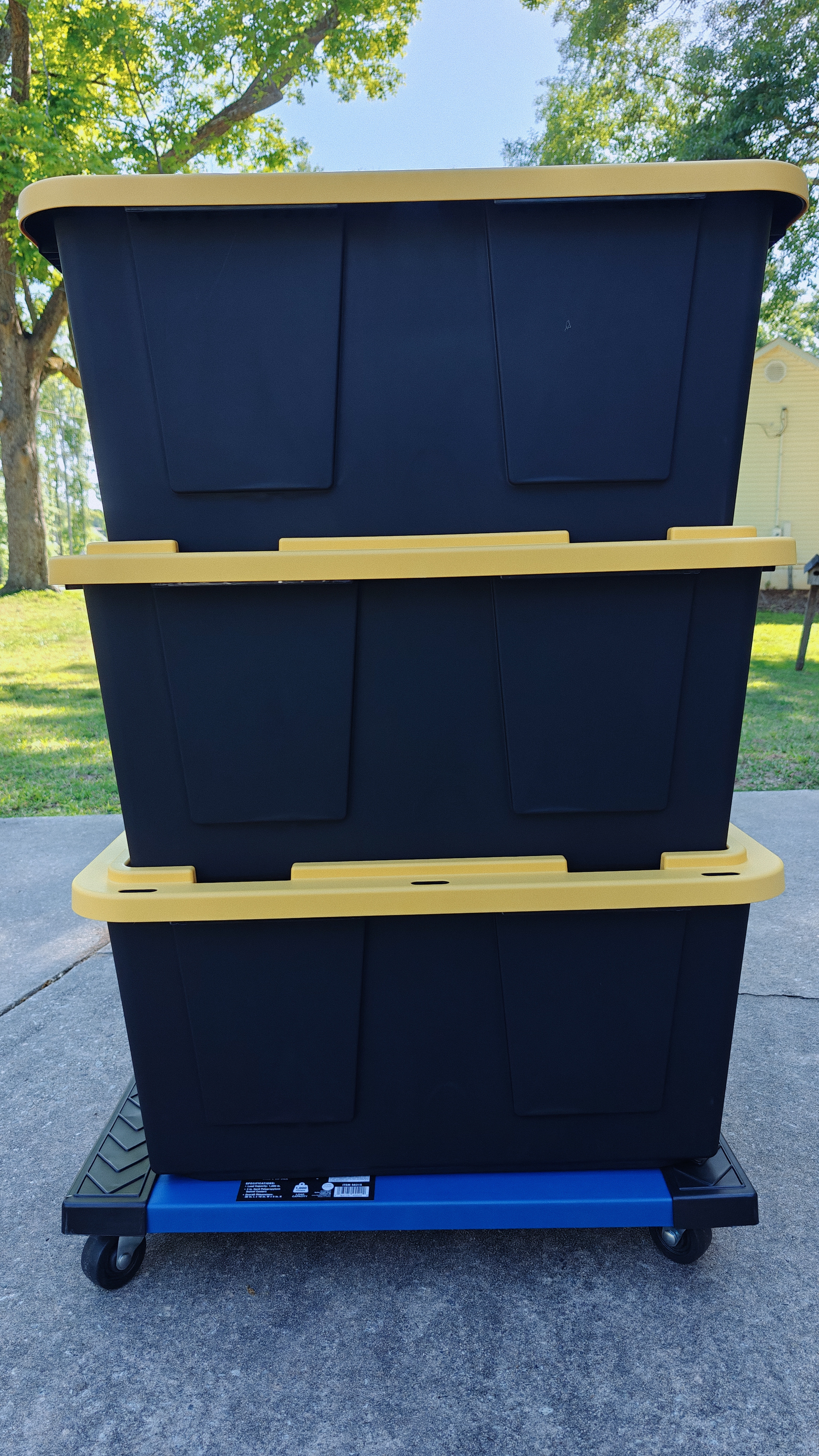 27-Gallon Heavy-Duty Tote on Dolly